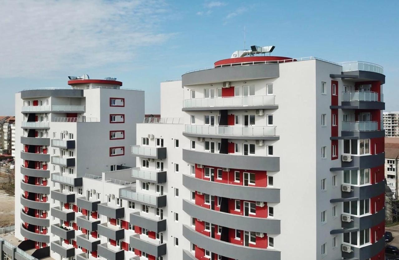 A&C Hotel Rooms - Up In The Sky Oradea Exterior photo